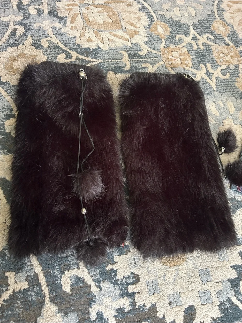 N/A plush faux